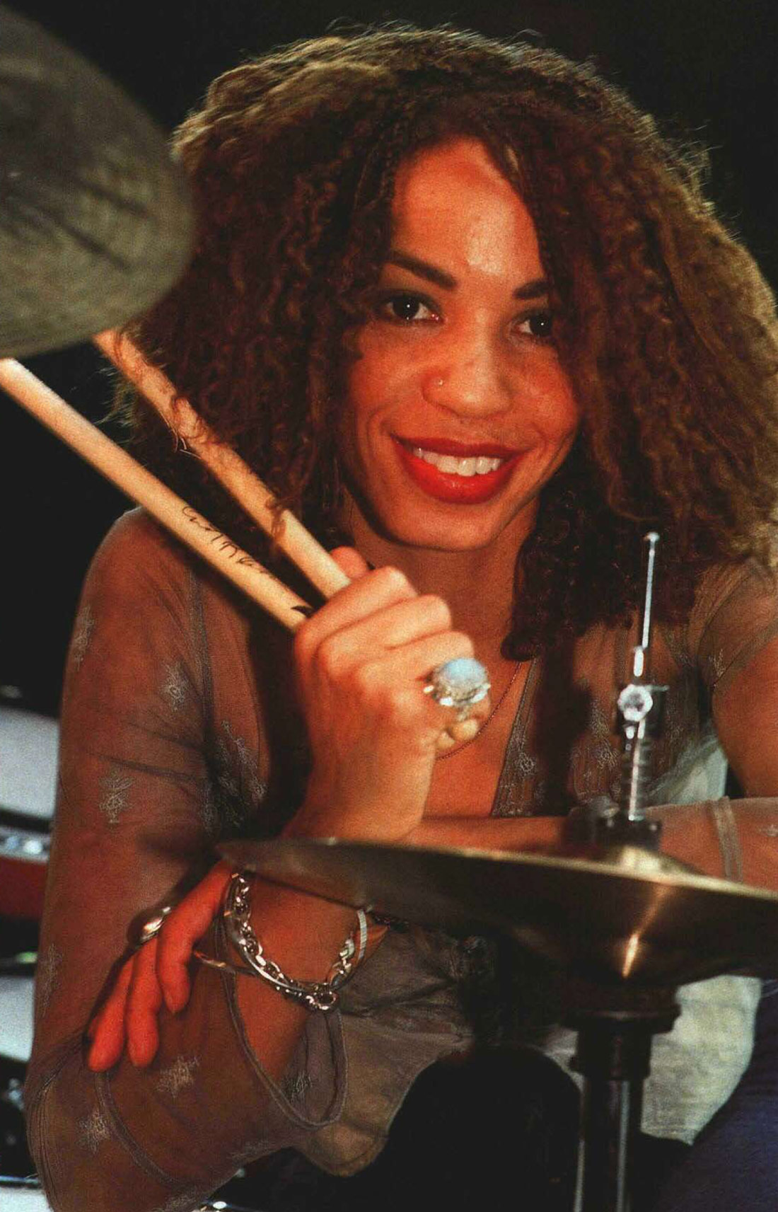 Cindy Blackman Santana Drummerworld