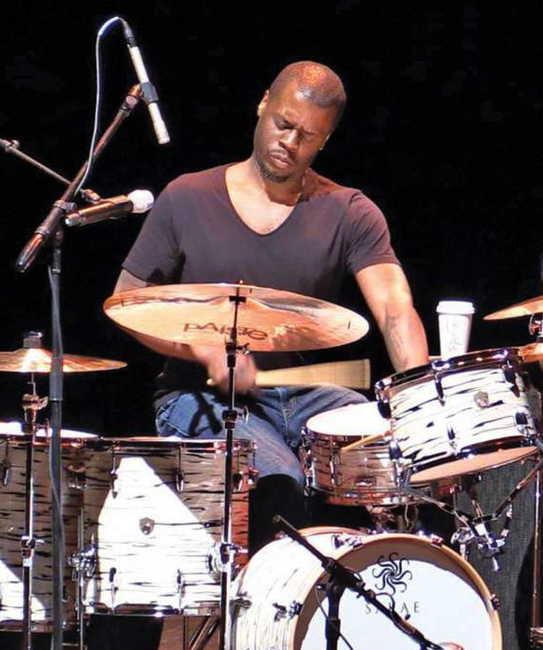 Gregory Greg Hutchinson - Drummerworld