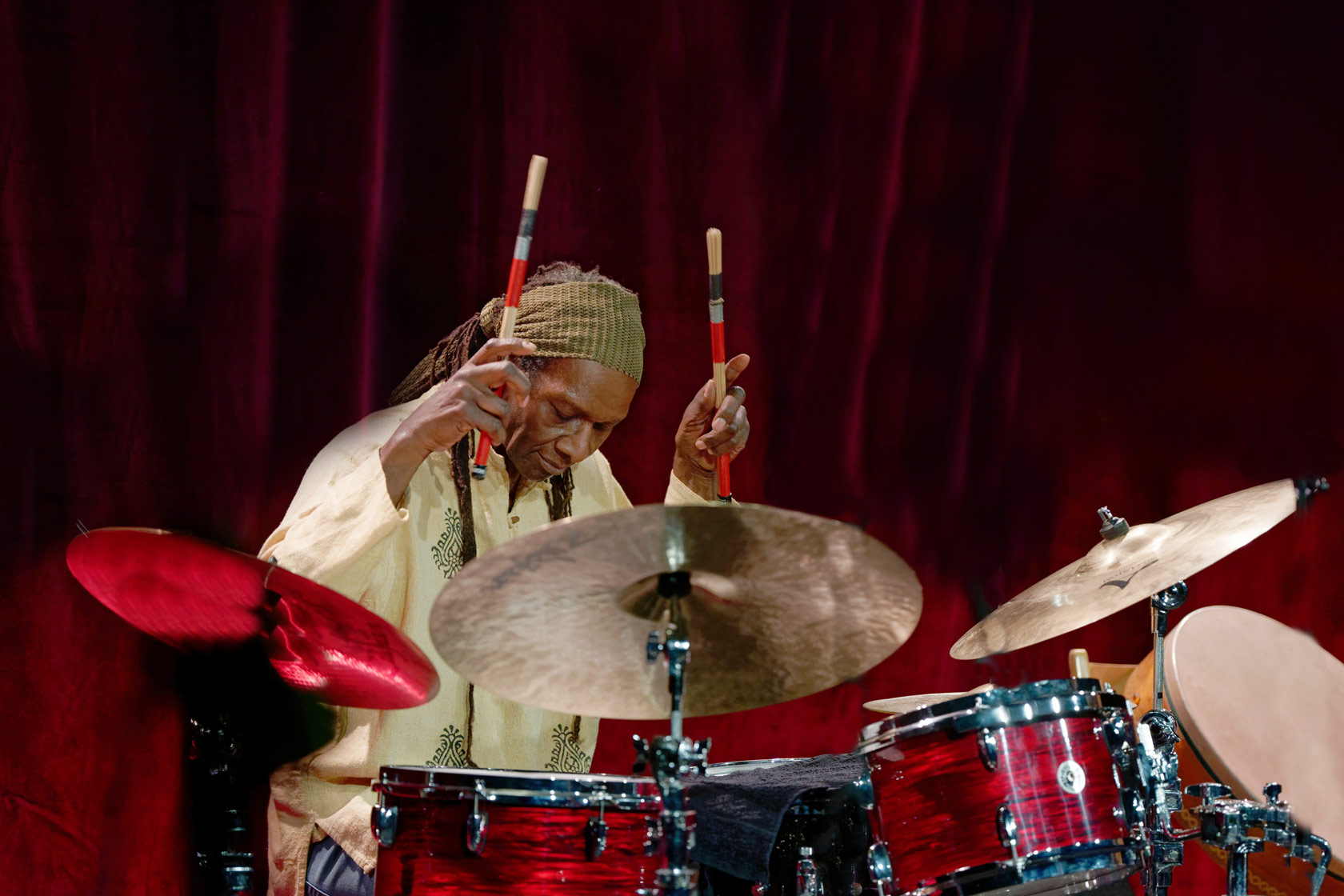 Hamid Drake - Drummerworld