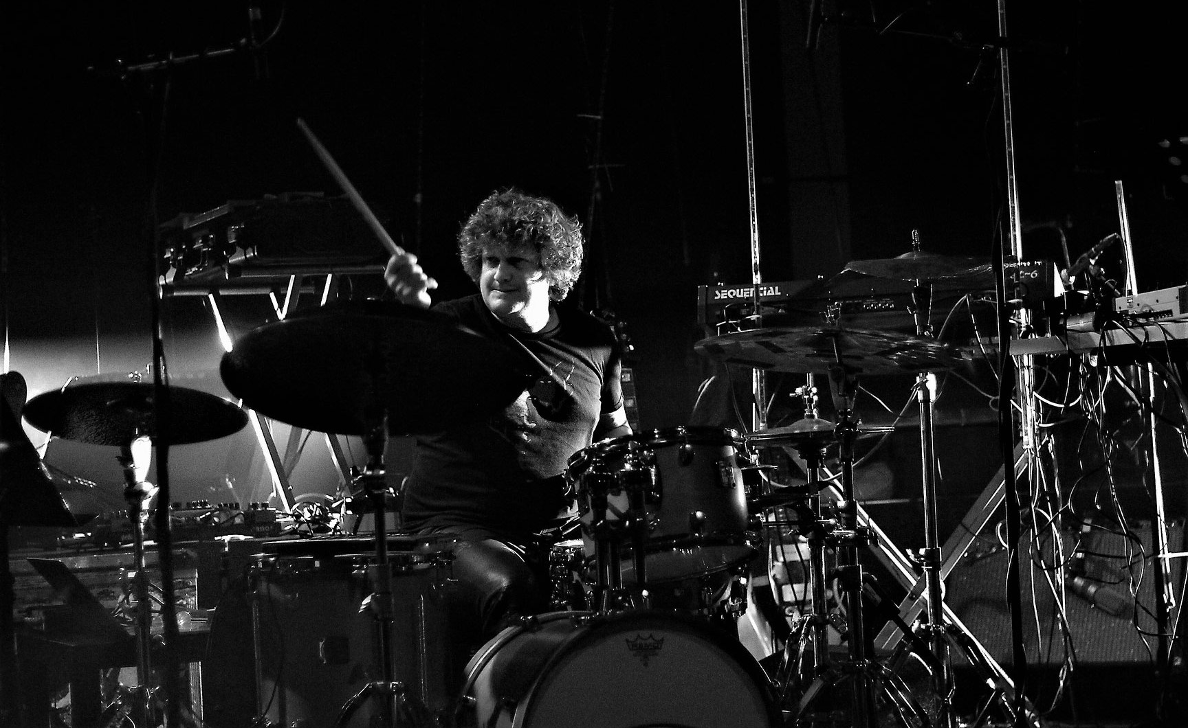 Jim Black Drummerworld