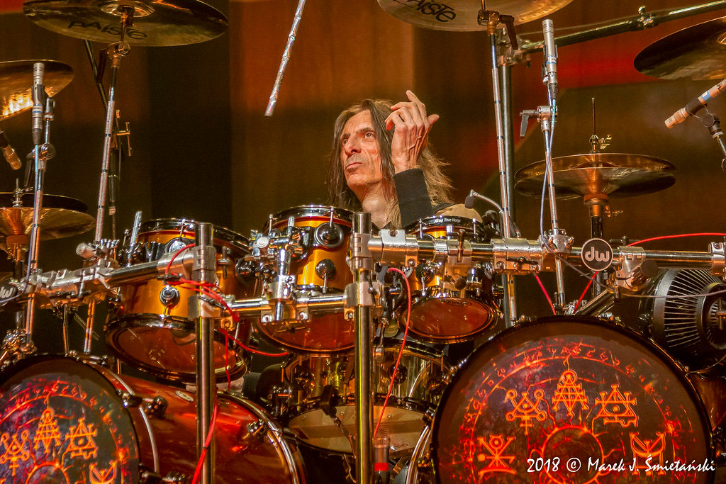 Scott Travis - Drummerworld