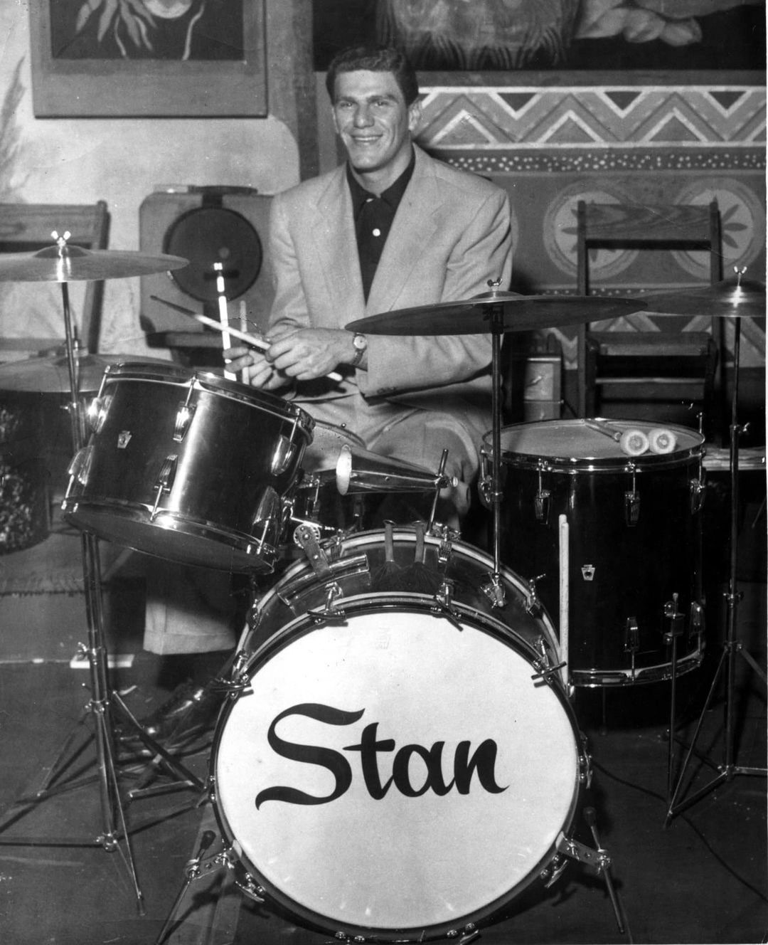 Stan Levey Drummerworld