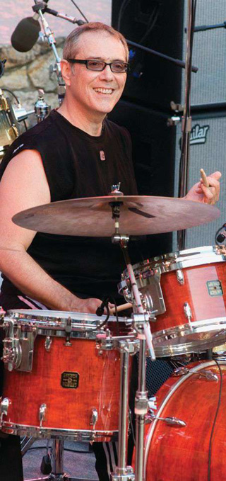 Vinnie Colaiuta Drummerworld