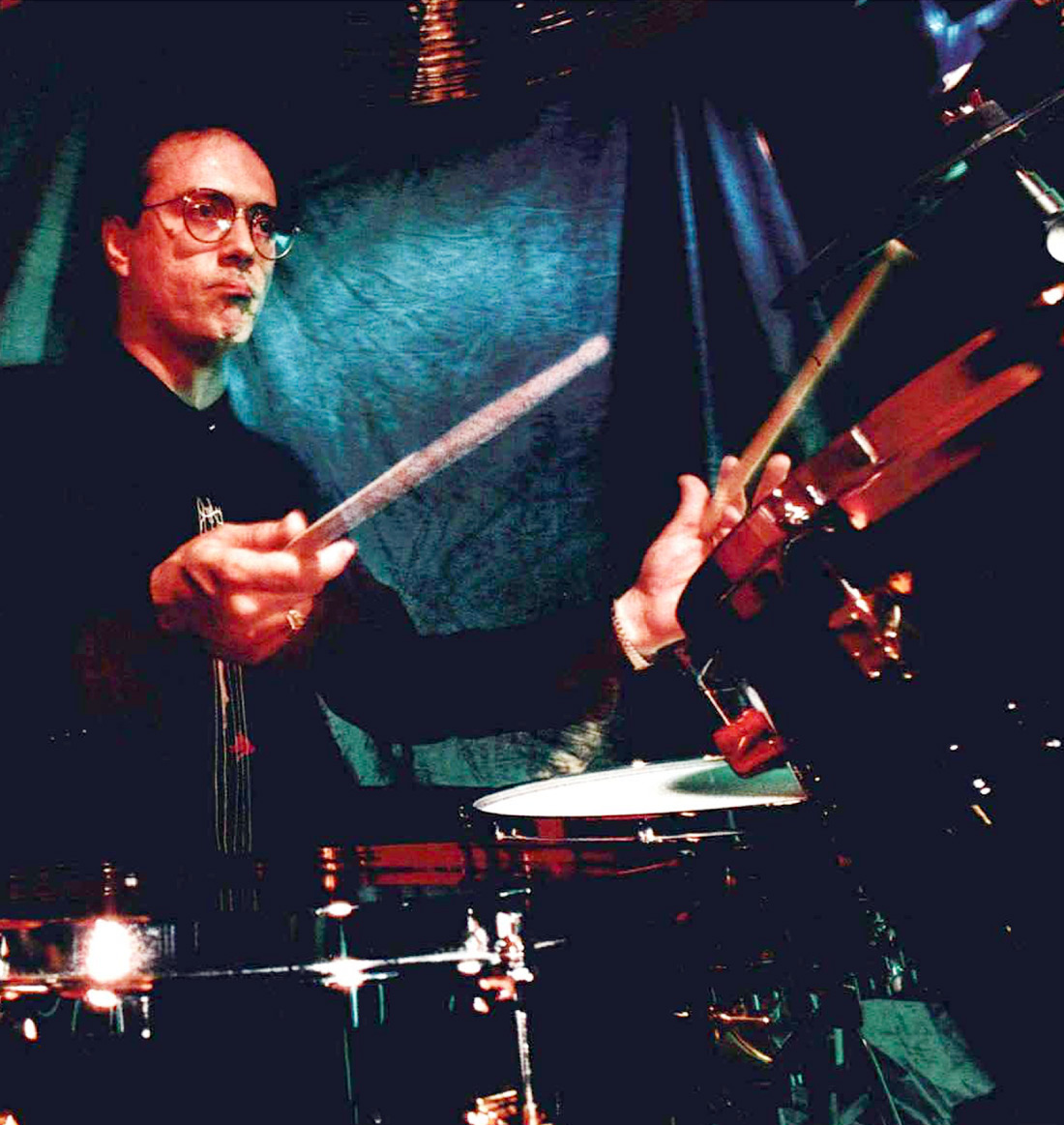 Vinnie Colaiuta Drummerworld