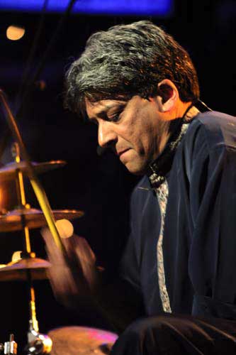 Trilok Gurtu on Drummerworld