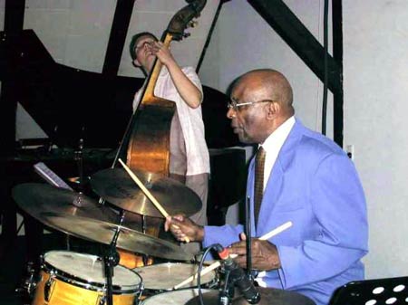 Ed Thigpen Drummerworld