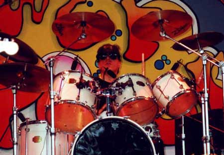 Dino Danelli Drummerworld