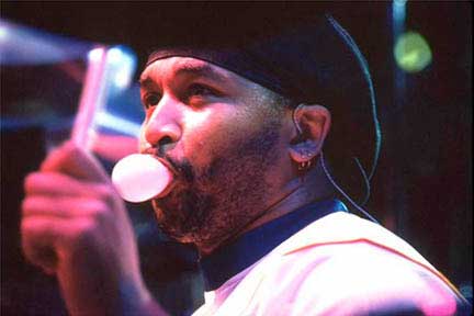 Carter Beauford Drummerworld