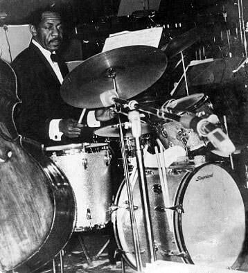 Mickey Roker Drummerworld