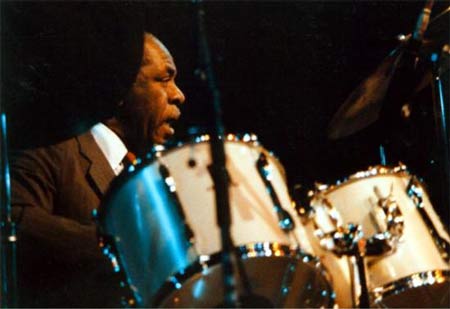 Mickey Roker Drummerworld