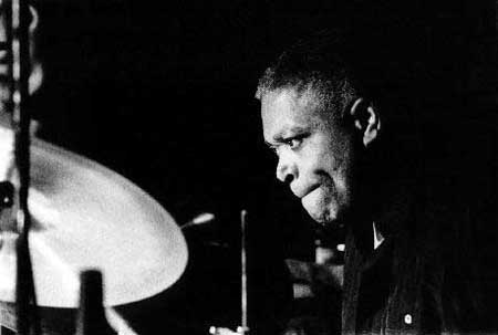 Billy Hart Drummerworld