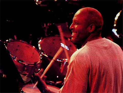 Steve Ferrone Drummerworld