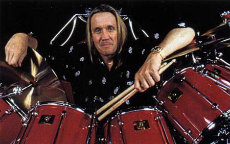 Nicko McBrain Drummerworld