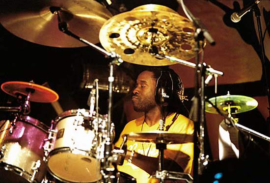 Will Calhoun - Drummerworld