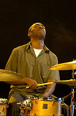 Eric Harland Drummerworld