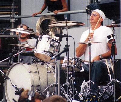 Chad Smith Drummerworld