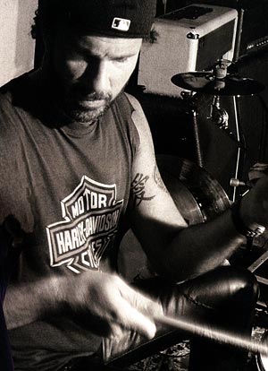 Chad Smith Drummerworld