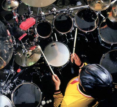 Carter Beauford Drummerworld