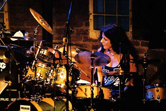 Vera Figueiredo - Drummerworld