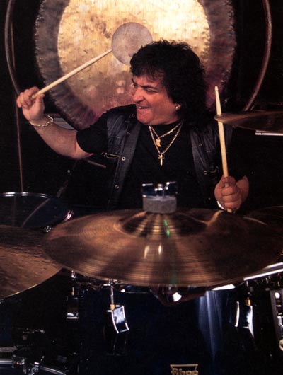 Bobby Rondinelli - Drummerworld