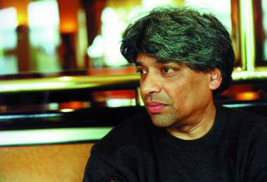 Trilok Gurtu on Drummerworld