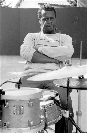 Gregory Greg Hutchinson - Drummerworld