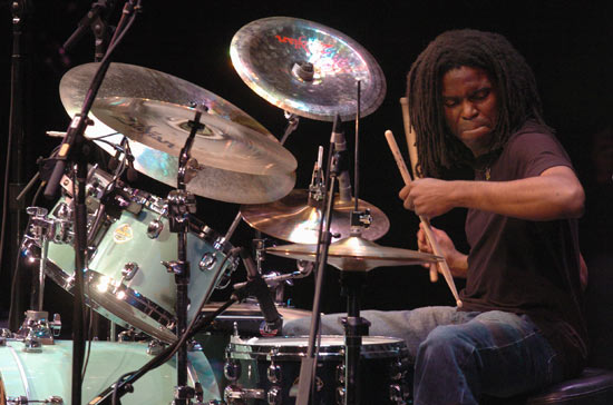 Rodney Holmes Drummerworld