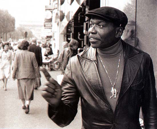 Elvin Jones Drummerworld