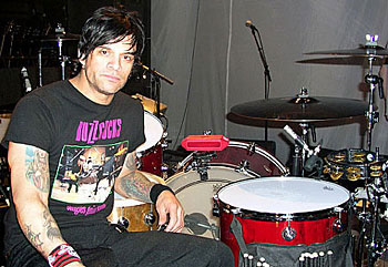 Joey Castillo Drummerworld