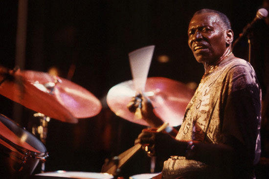 Elvin Jones Drummerworld