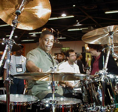 Ricky Lawson - Drummerworld