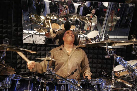 Ricky Lawson - Drummerworld