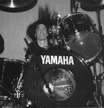 Dave Grohl Drummerworld