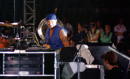 Chad Smith Drummerworld