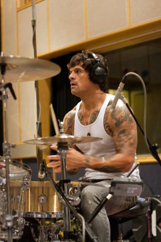 Joey Castillo Drummerworld