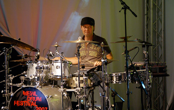 Ralf Gustke Drummerworld