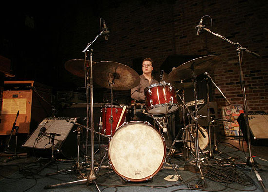 Stanton Moore Drummerworld