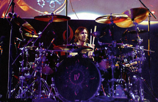 Shannon Larkin Drummerworld