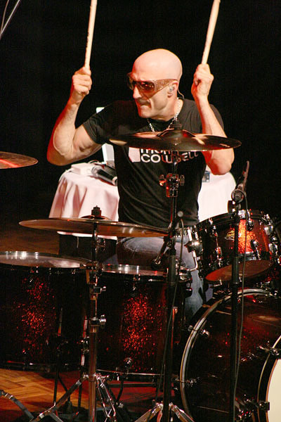 Kenny Aronoff Drummerworld