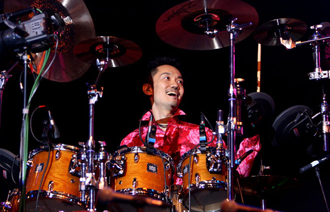 Akira Jimbo Drummerworld