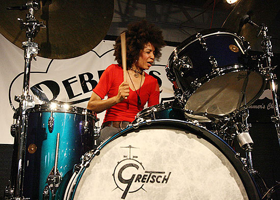 Cindy Blackman Santana Drummerworld