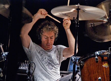 Simon Phillips Drummerworld