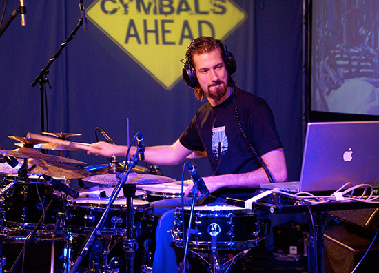 Benny Greb  - Drummerworld