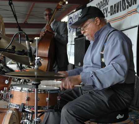 Jimmy Cobb Drummerworld