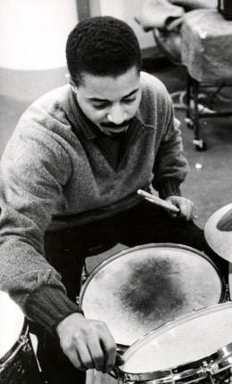 Jimmy Cobb Drummerworld