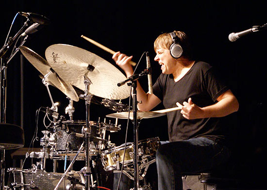 Keith Carlock Drummerworld