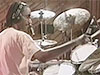 Omar Hakim - Drummerworld