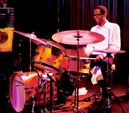 Brian Blade - Drummerworld