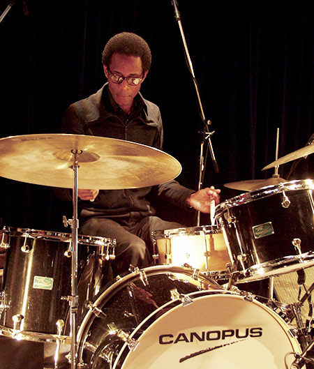 Brian Blade - Drummerworld