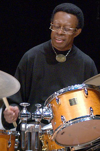 Louis Hayes Drummerworld